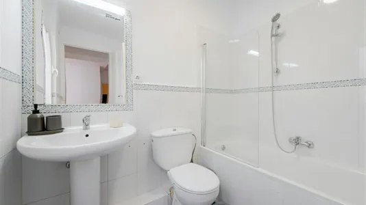 Rooms in Madrid Centro - photo 6