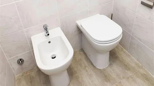 Rooms in Milano Zona 2 - Stazione Centrale, Gorla, Turro, Greco, Crescenzago - photo 9