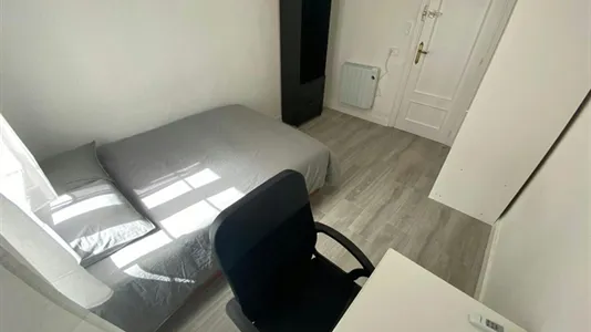 Rooms in Adaro - photo 4