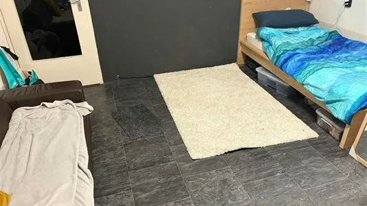 Rooms in Capelle aan den IJssel - photo 2