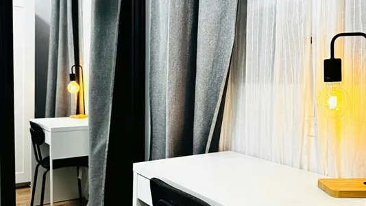 Rooms in Madrid Salamanca - photo 2