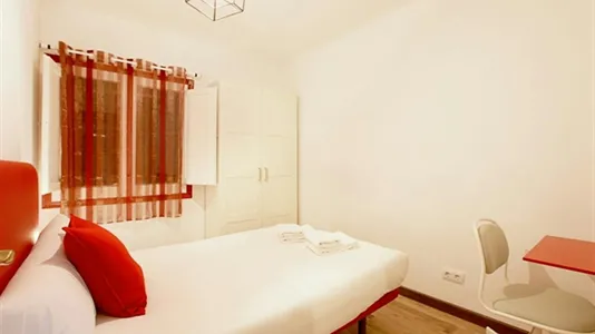 Apartments in Barcelona Sants-Montjuïc - photo 10