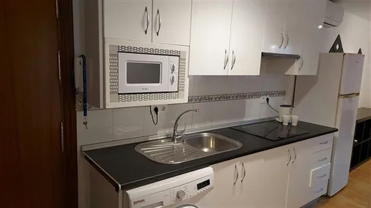 Rooms in El Fontanal - photo 9