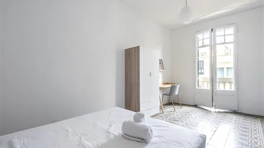 Rooms in Barcelona Gràcia - photo 4