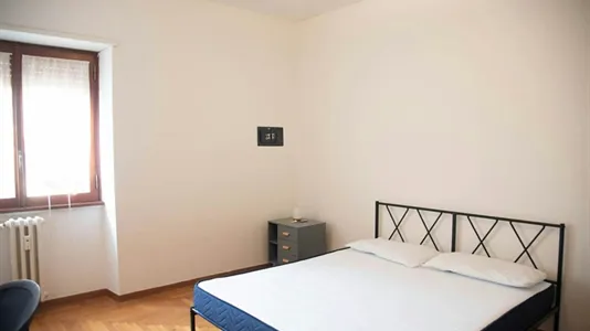 Rooms in Roma Municipio IX – EUR - photo 2