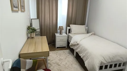 Rooms in Athens Agios Nikolaos - photo 1