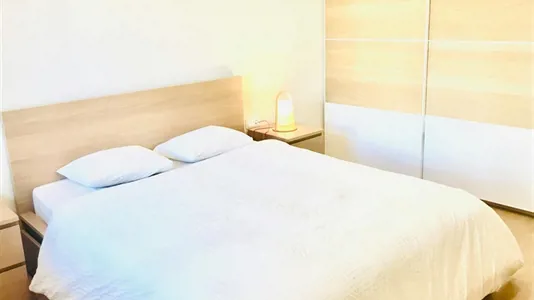 Rooms in Badalona - photo 2