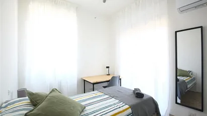 Room for rent in Milano Zona 9 - Porta Garibaldi, Niguarda, Milan