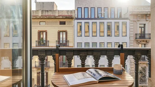 Rooms in Barcelona Eixample - photo 4