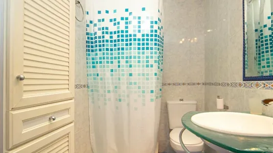 Rooms in Granada - photo 6