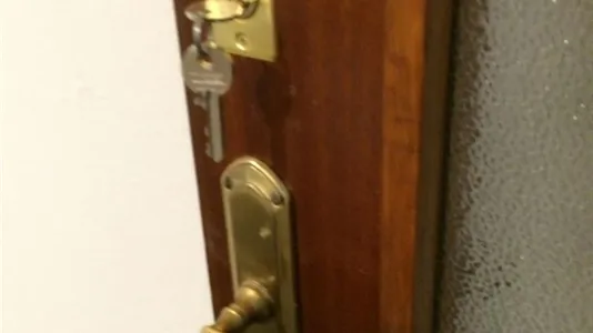 Rooms in el Camí de Vera - photo 6