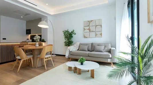 Apartments in Barcelona Eixample - photo 2