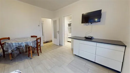 Rooms in Lyon - photo 4