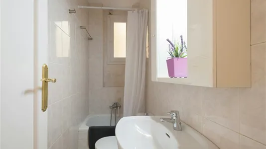 Rooms in Madrid Salamanca - photo 8