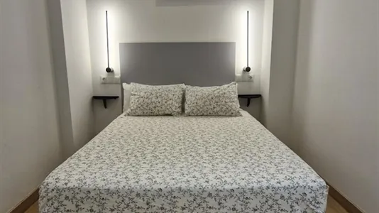 Apartments in Valencia Ciutat Vella - photo 6