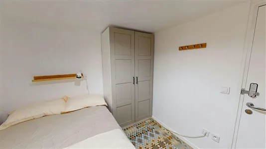 Rooms in Saint-Julien-en-Genevois - photo 9