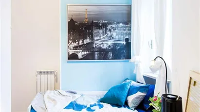 Room for rent in Milano Zona 6 - Barona, Lorenteggio, Milan