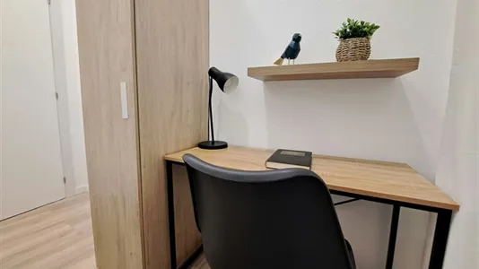 Rooms in Madrid Centro - photo 7