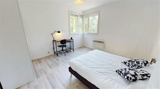 Rooms in Lyon - photo 5