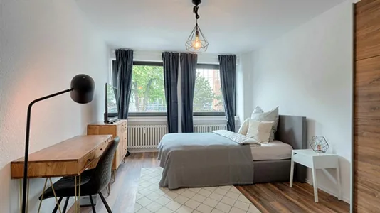 Rooms in Cologne Innenstadt - photo 1