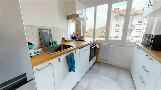 Rooms in Lyon - photo 10