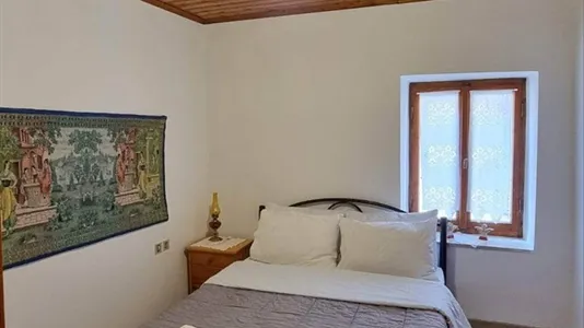 Houses in Distomo-Arachova-Antikyra - photo 6