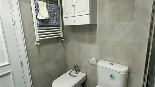 Rooms in Madrid Salamanca - photo 8