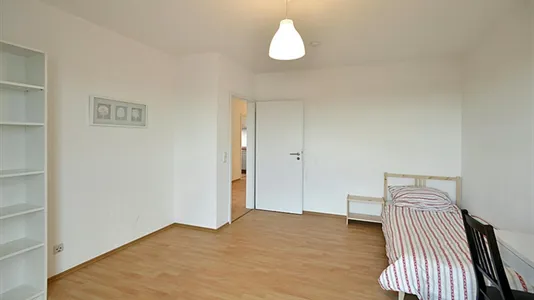 Rooms in Frankfurt Kalbach/Riedberg - photo 1
