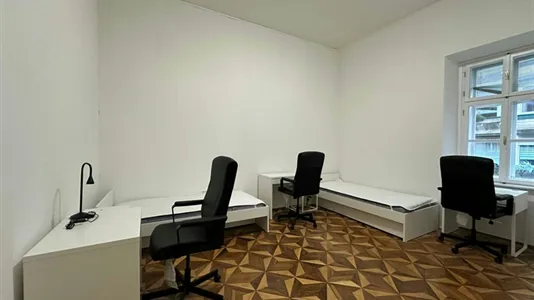 Rooms in Besnica - photo 7