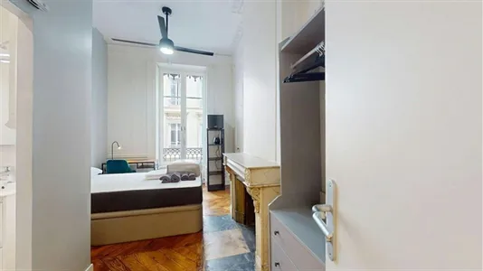 Rooms in Lyon - photo 2