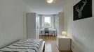 Room for rent, Stuttgart, &lt;span class=&quot;blurred street&quot; onclick=&quot;ProcessAdRequest(10632637)&quot;&gt;&lt;span class=&quot;hint&quot;&gt;See streetname&lt;/span&gt;[xxxxxxxxxxxxx]&lt;/span&gt;