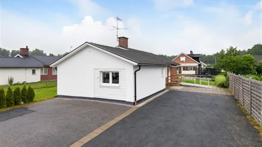 Houses in Örebro - photo 10