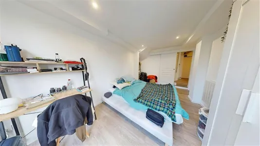 Rooms in Lyon - photo 2