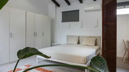 Apartments in Valencia L'Eixample - photo 10