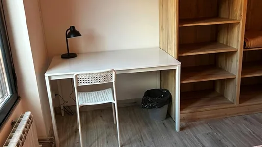 Rooms in León - photo 4