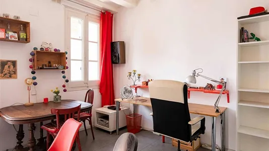 Apartments in Barcelona Ciutat Vella - photo 8