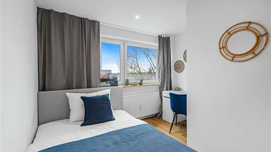 Rooms in Location is not specified - photo 1