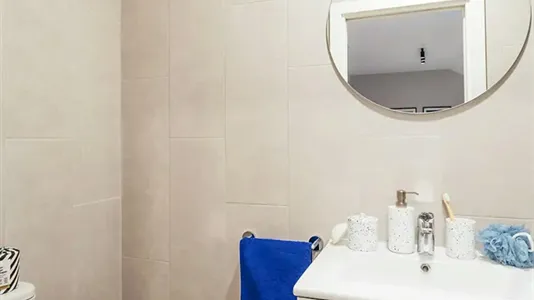 Apartments in Los Bermejales - photo 8