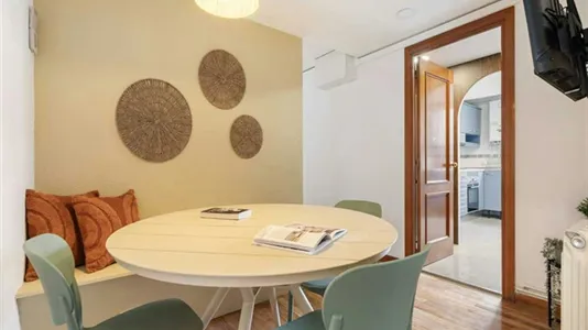 Rooms in Madrid Hortaleza - photo 9