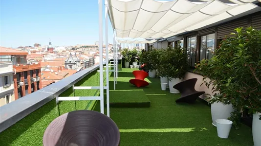 Rooms in Madrid Chamberí - photo 7