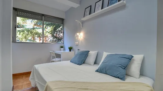 Apartments in Madrid Ciudad Lineal - photo 5