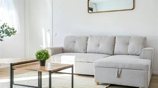 Apartments in L'Hospitalet de Llobregat - photo 5