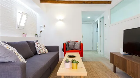 Apartments in Barcelona Ciutat Vella - photo 3