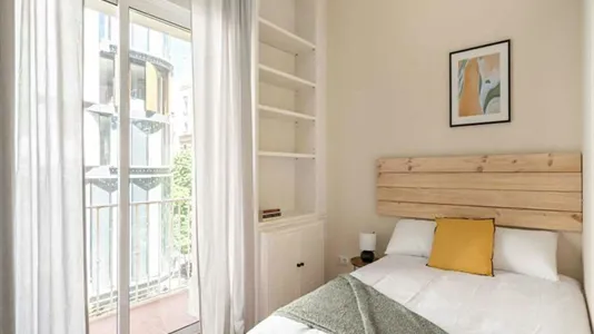Rooms in Madrid Salamanca - photo 8