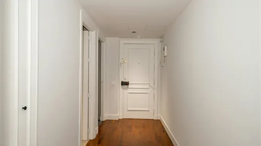 Rooms in Madrid Chamartín - photo 8