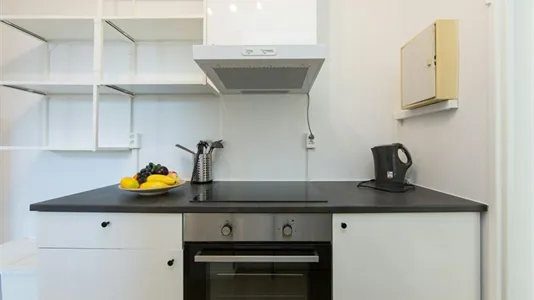 Rooms in Berlin Neukölln - photo 9