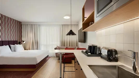 Apartments in Sarcelles - photo 8