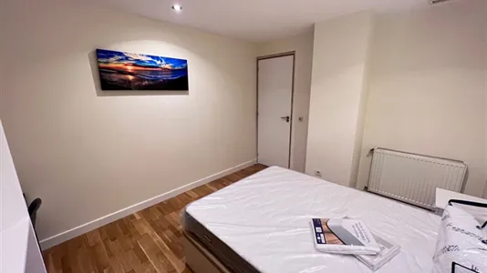 Rooms in Madrid Fuencarral-El Pardo - photo 4