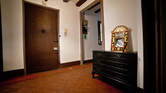 Rooms in Barcelona Ciutat Vella - photo 5