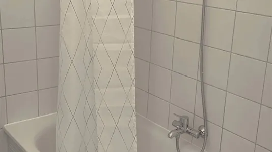 Rooms in Berlin Friedrichshain-Kreuzberg - photo 9